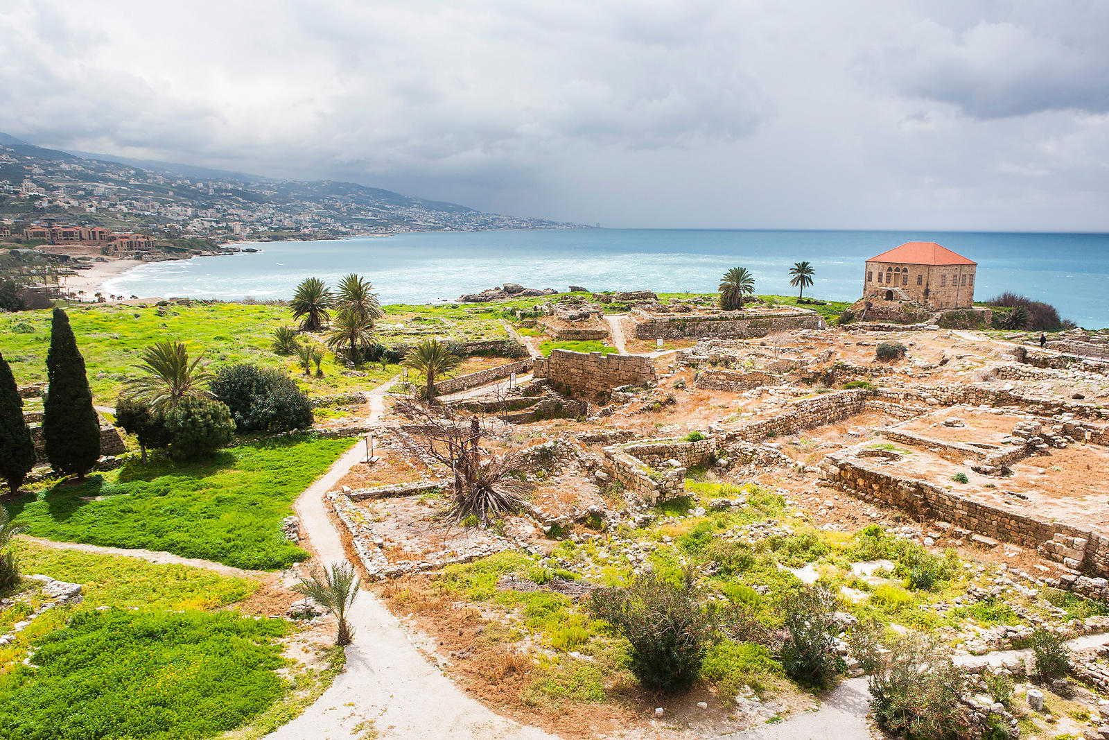 The old town of Byblos - Libshop