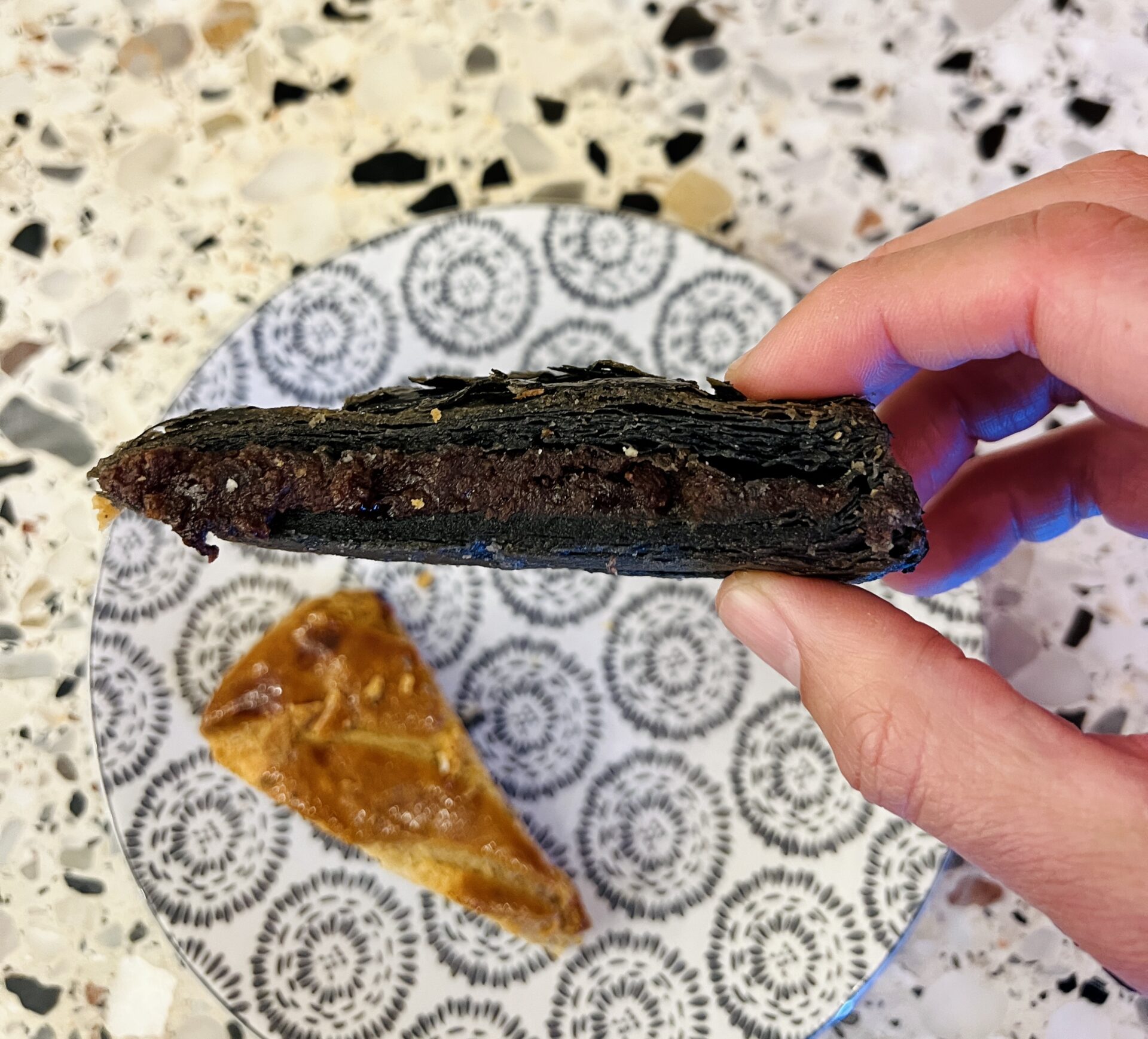 パリで一番美味しいガレット・デ・ロワのおすすめ - パリで最高のキングケーキのおすすめ |